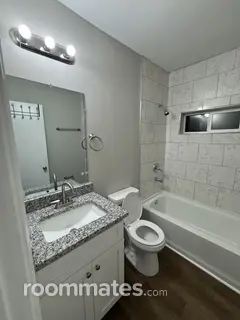 Room for rent in Norfolk, VA $1050, house