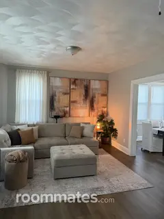 Room for rent in Norfolk, VA $1050, house