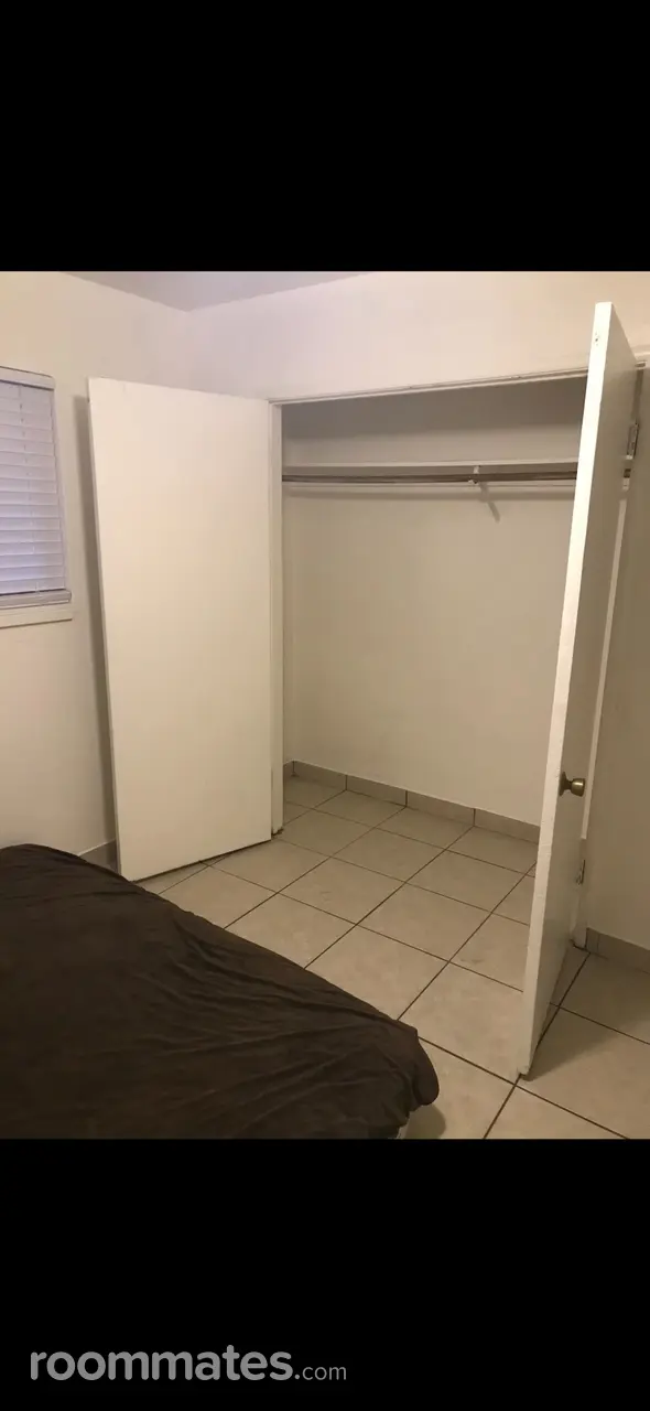 Profile photo 3 of 6