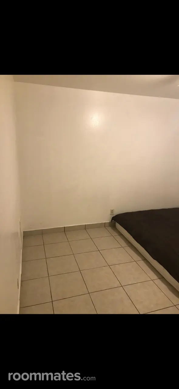 Profile photo 4 of 6