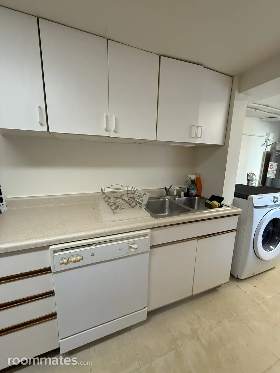 Profile photo 6 of 11