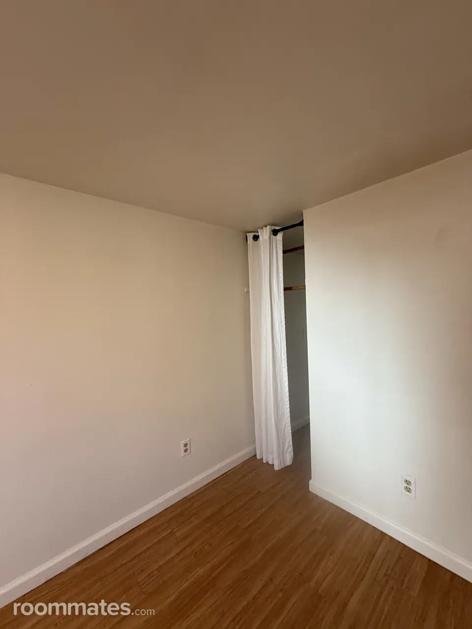 Profile photo 4 of 11