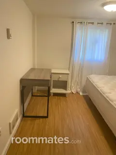 Room for rent in Redmond, WA $840, house