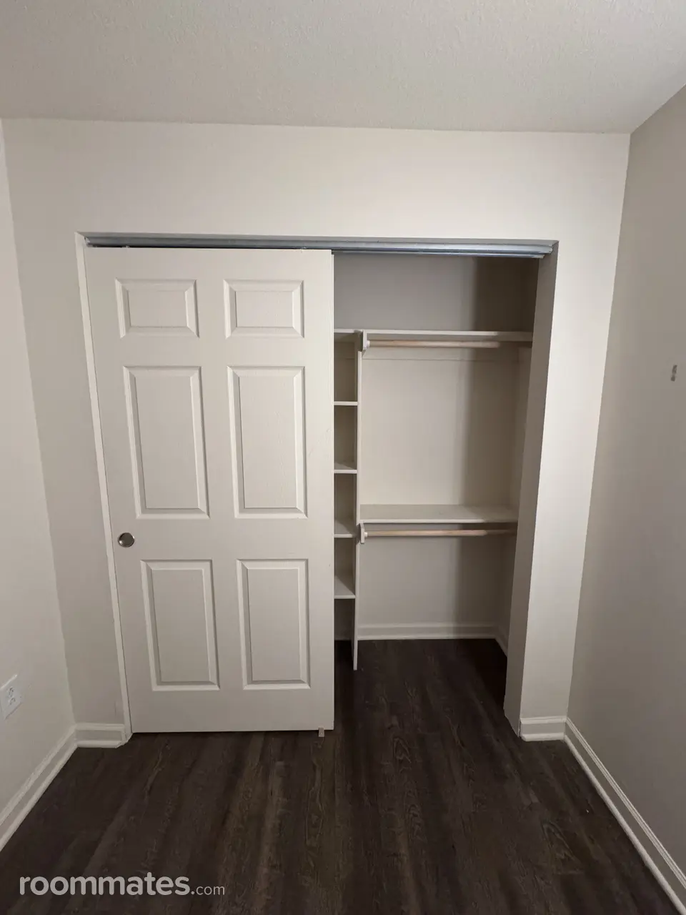 Profile photo 4 of 14