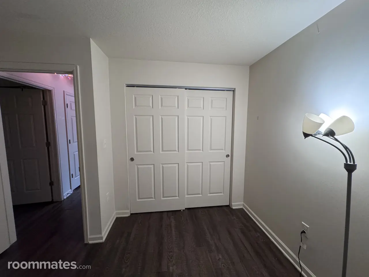 Profile photo 6 of 14