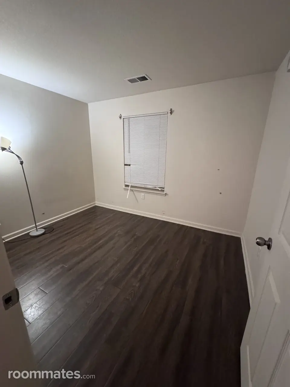 Profile photo 2 of 14