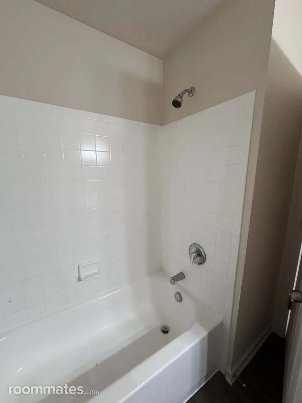 Profile photo 8 of 14