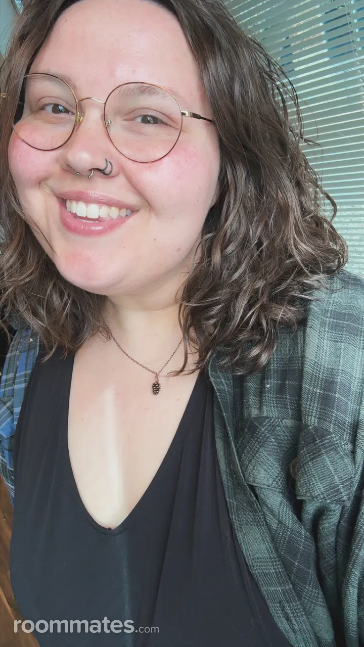 Profile photo 13 of 14