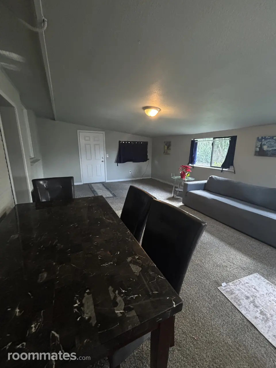 Profile photo 4 of 6