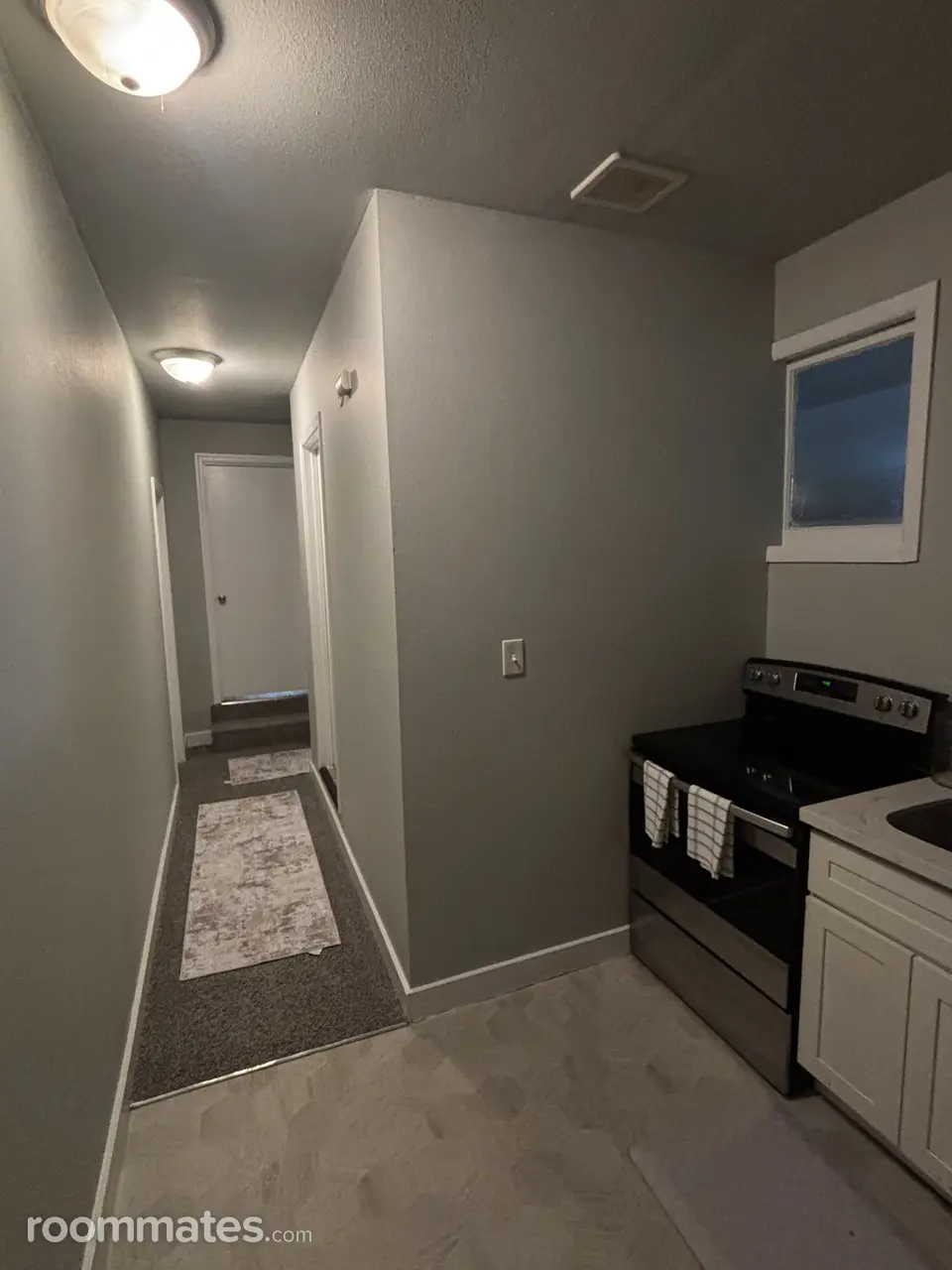 Profile photo 3 of 6