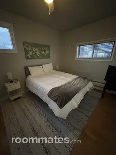 Room for rent in Tacoma WA $950, house