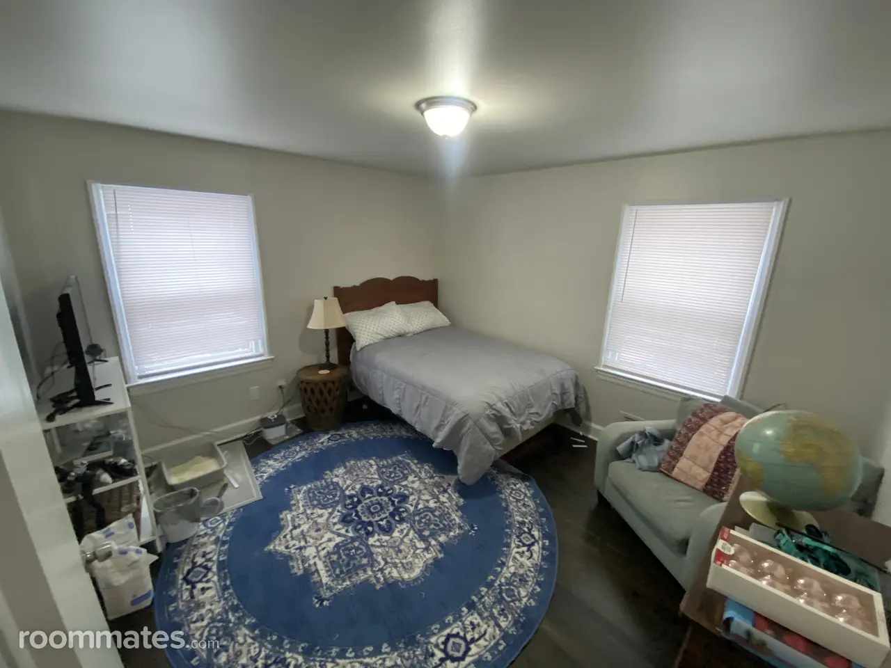 Profile photo 9 of 13