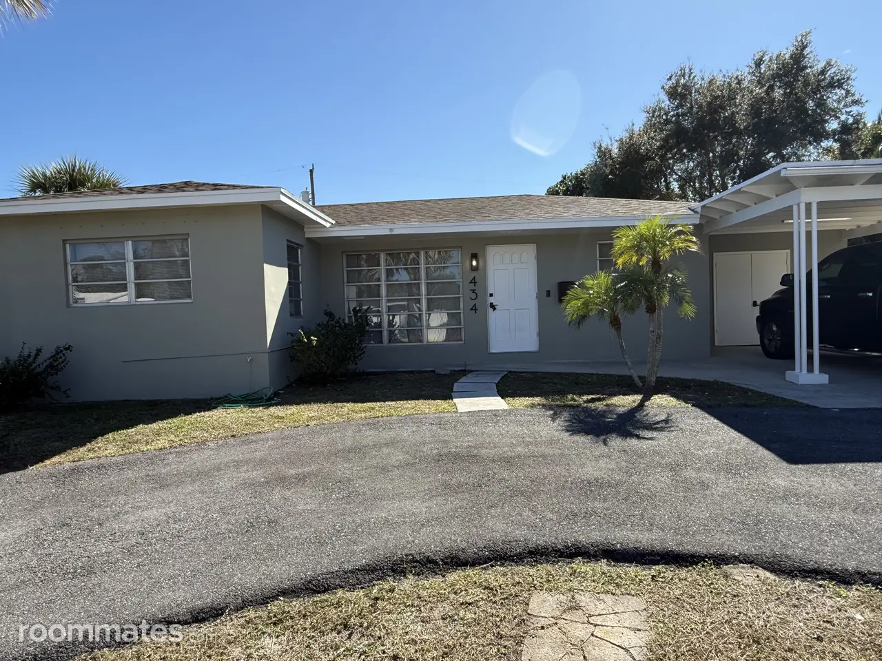 Profile photo 2 of 8