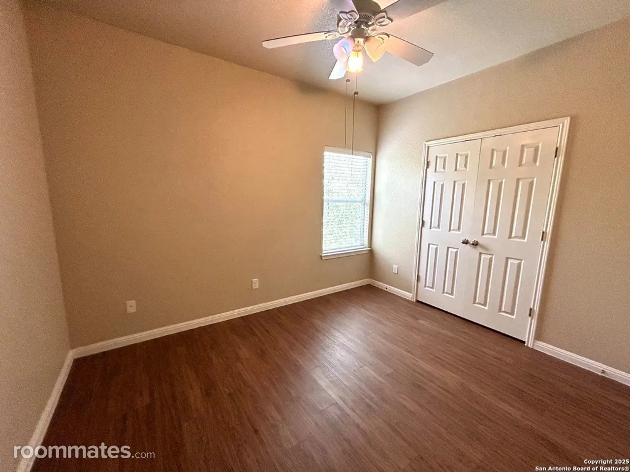 Profile photo 3 of 6