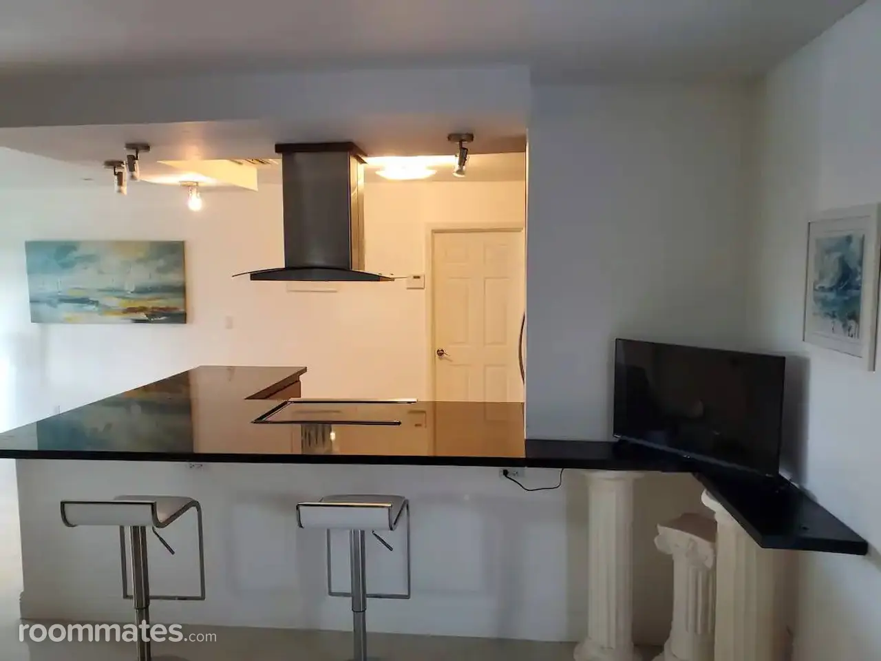 Profile photo 9 of 11