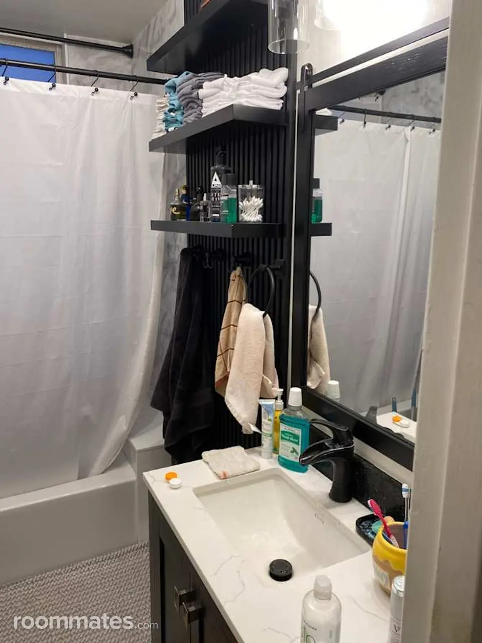 Profile photo 3 of 9