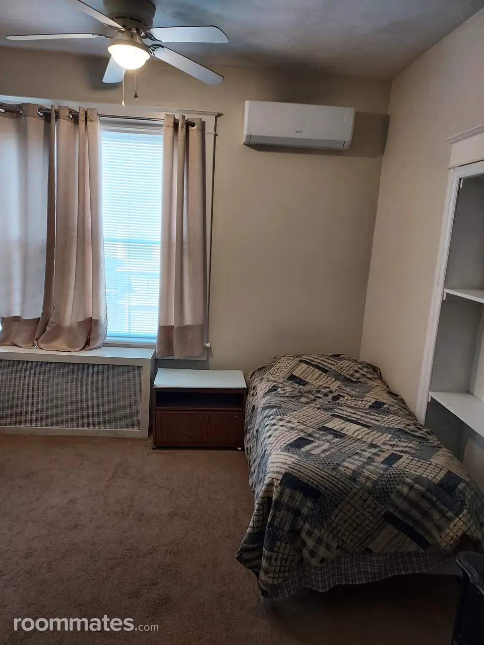 Profile photo 4 of 5