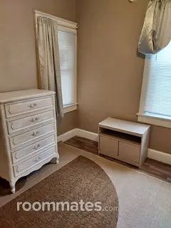 Room for rent in Norfolk, VA $900, house
