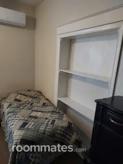 Room for rent in Norfolk, VA $800, house