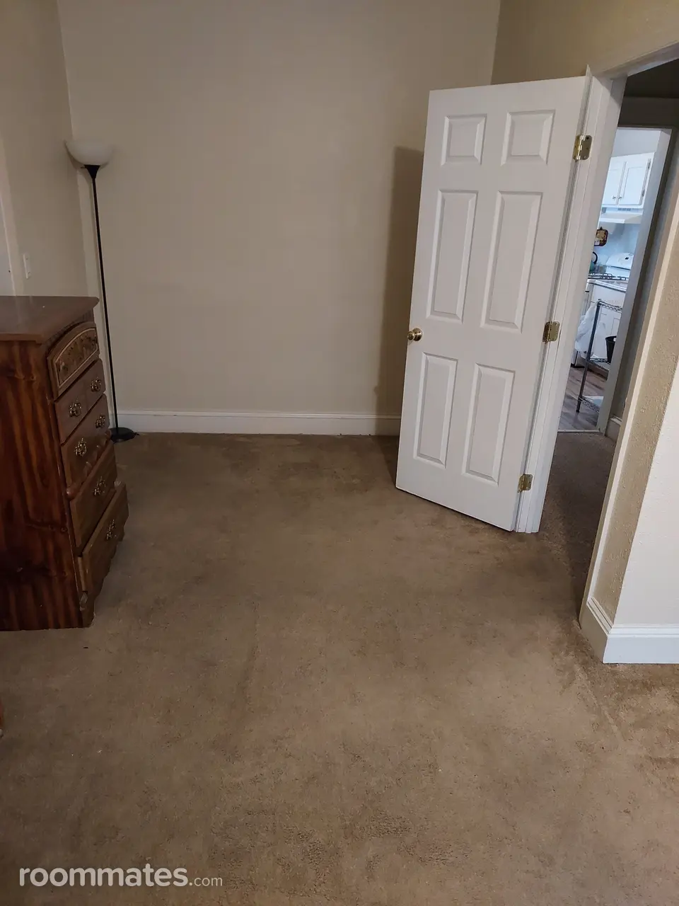 Profile photo 3 of 4