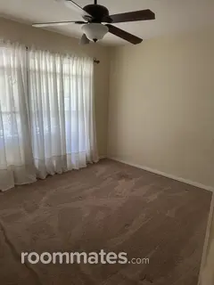 Room for rent in Northridge, CA $1350, house