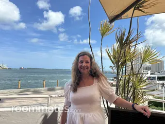 Roommate looking Palm Bay, FL, $1000