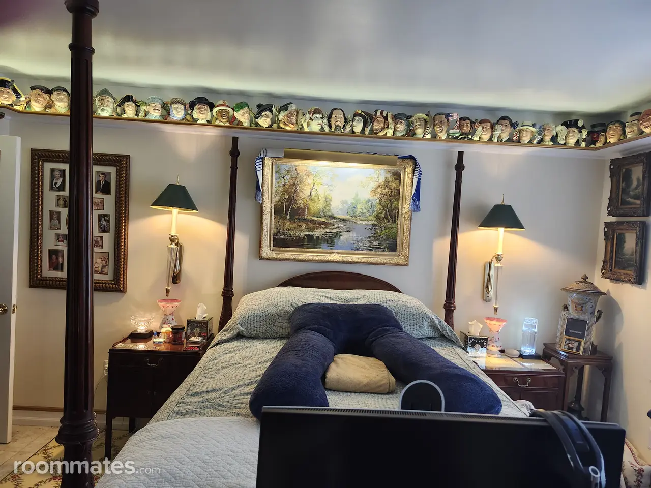 Profile photo 3 of 8