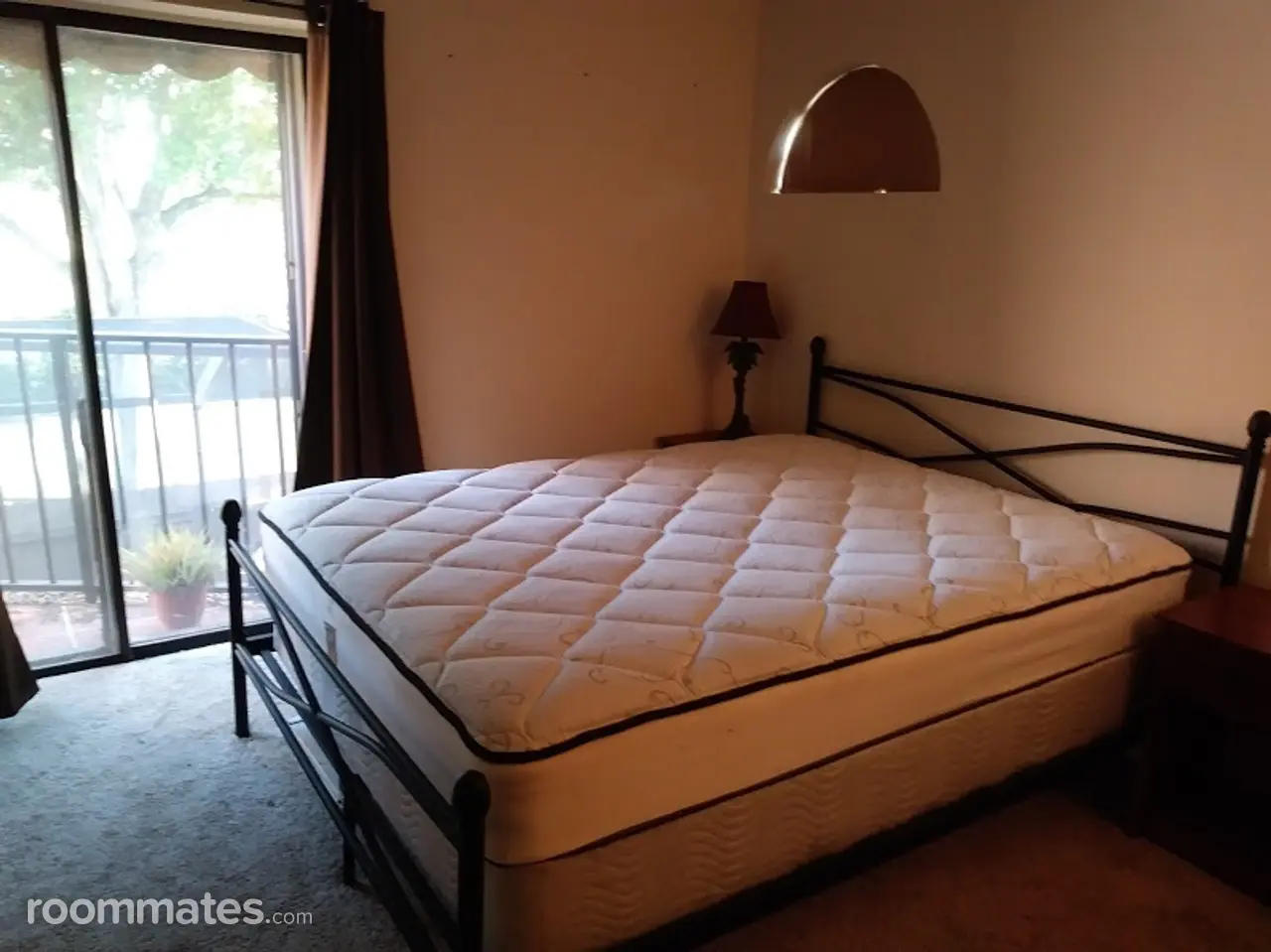 Profile photo 1 of 2