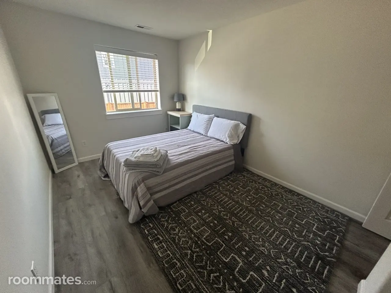 Profile photo 2 of 6