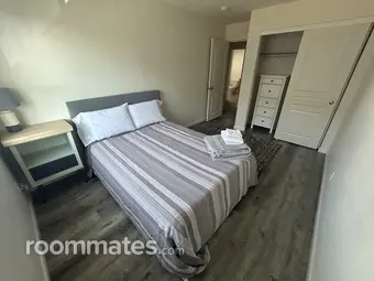 Room for rent in Bend, OR $1100, townhouse