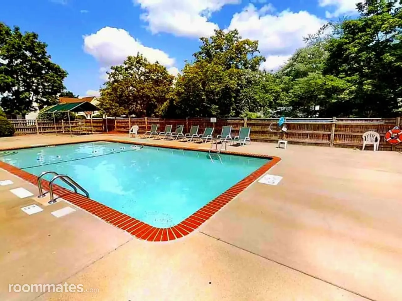 Profile photo 5 of 10