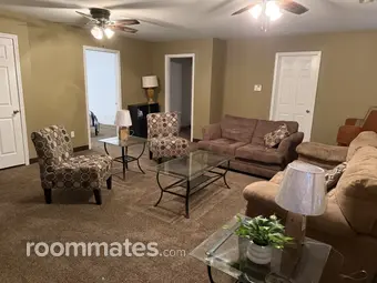 Room for rent in Columbia, TN $850, house