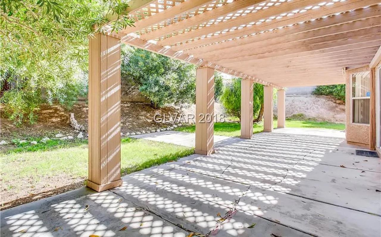 Profile photo 14 of 20