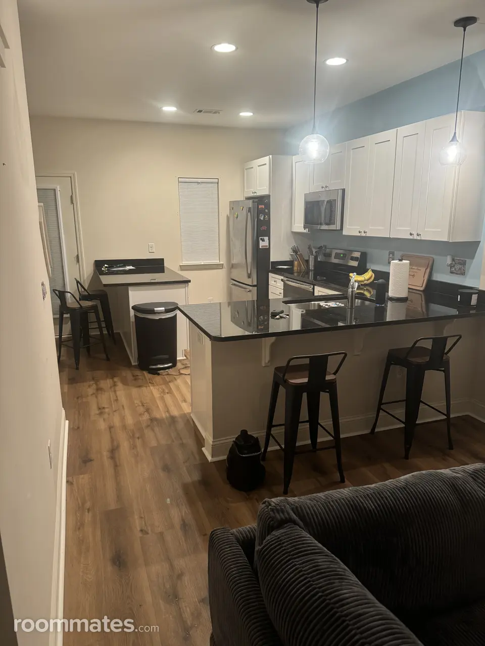 Profile photo 2 of 10