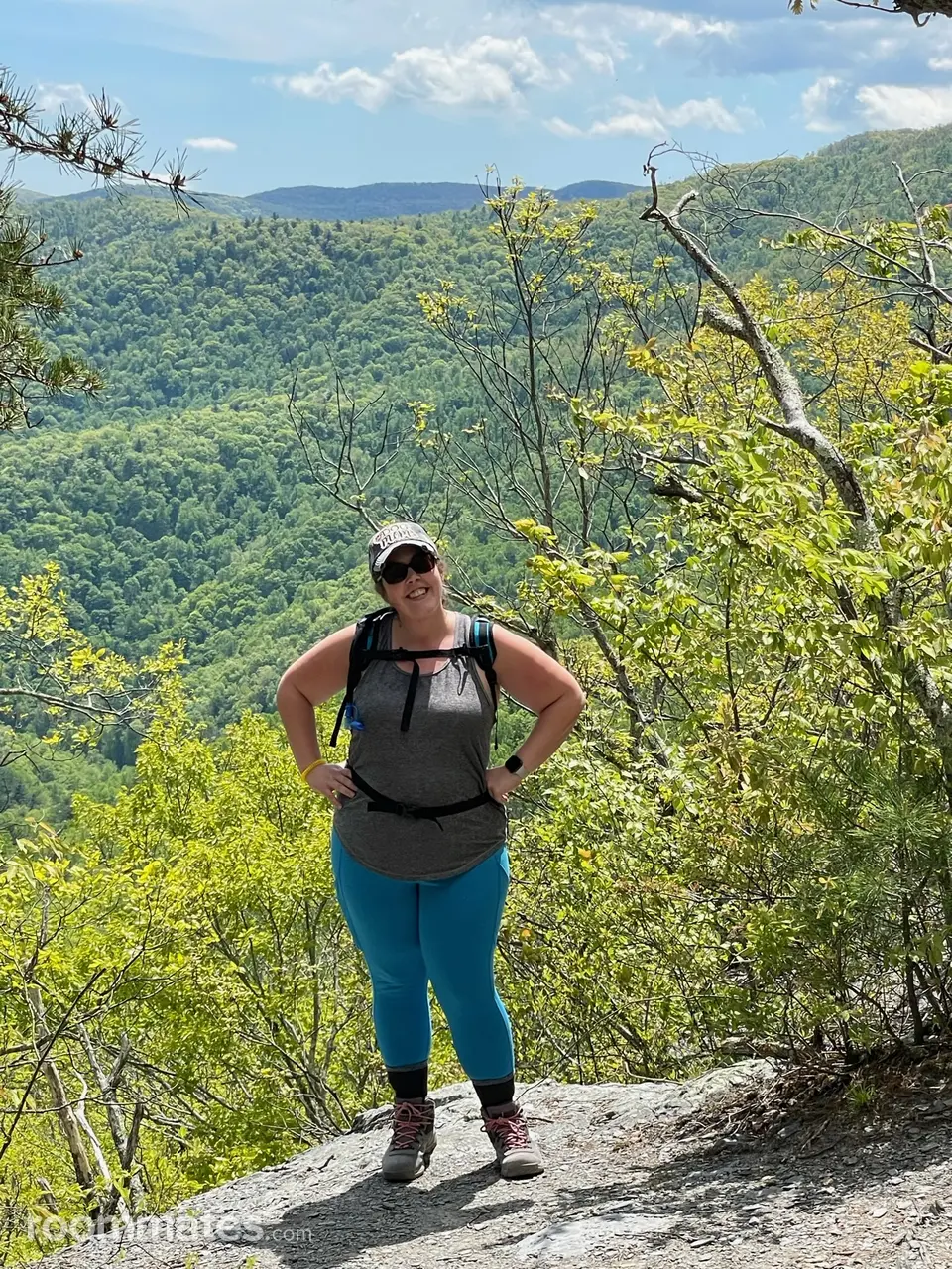 Profile photo 6 of 6