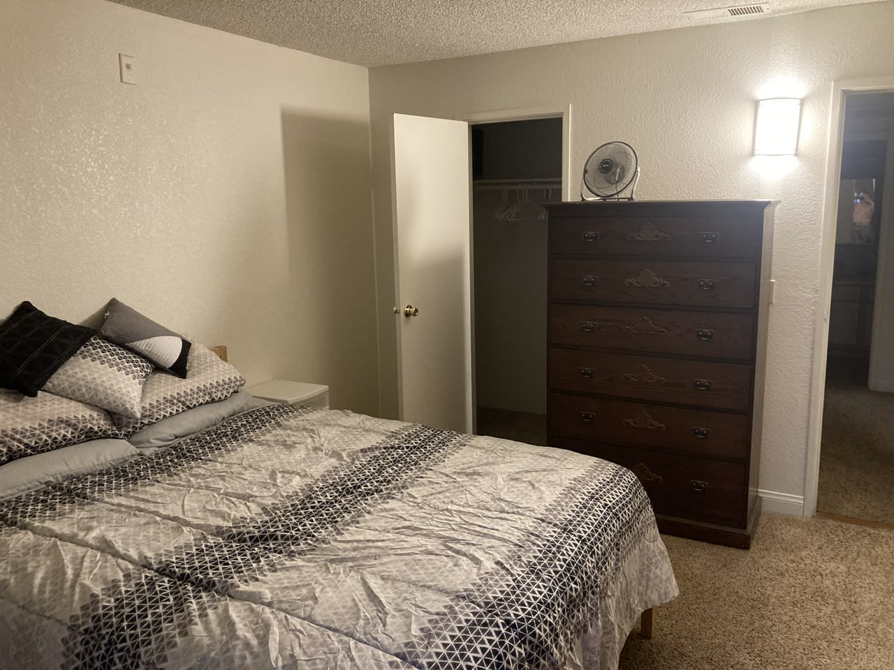 Profile photo 2 of 5