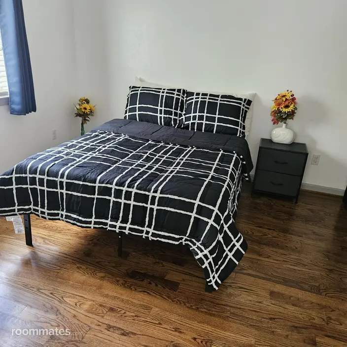 Room for rent in Grand Prairie, TX $750, house