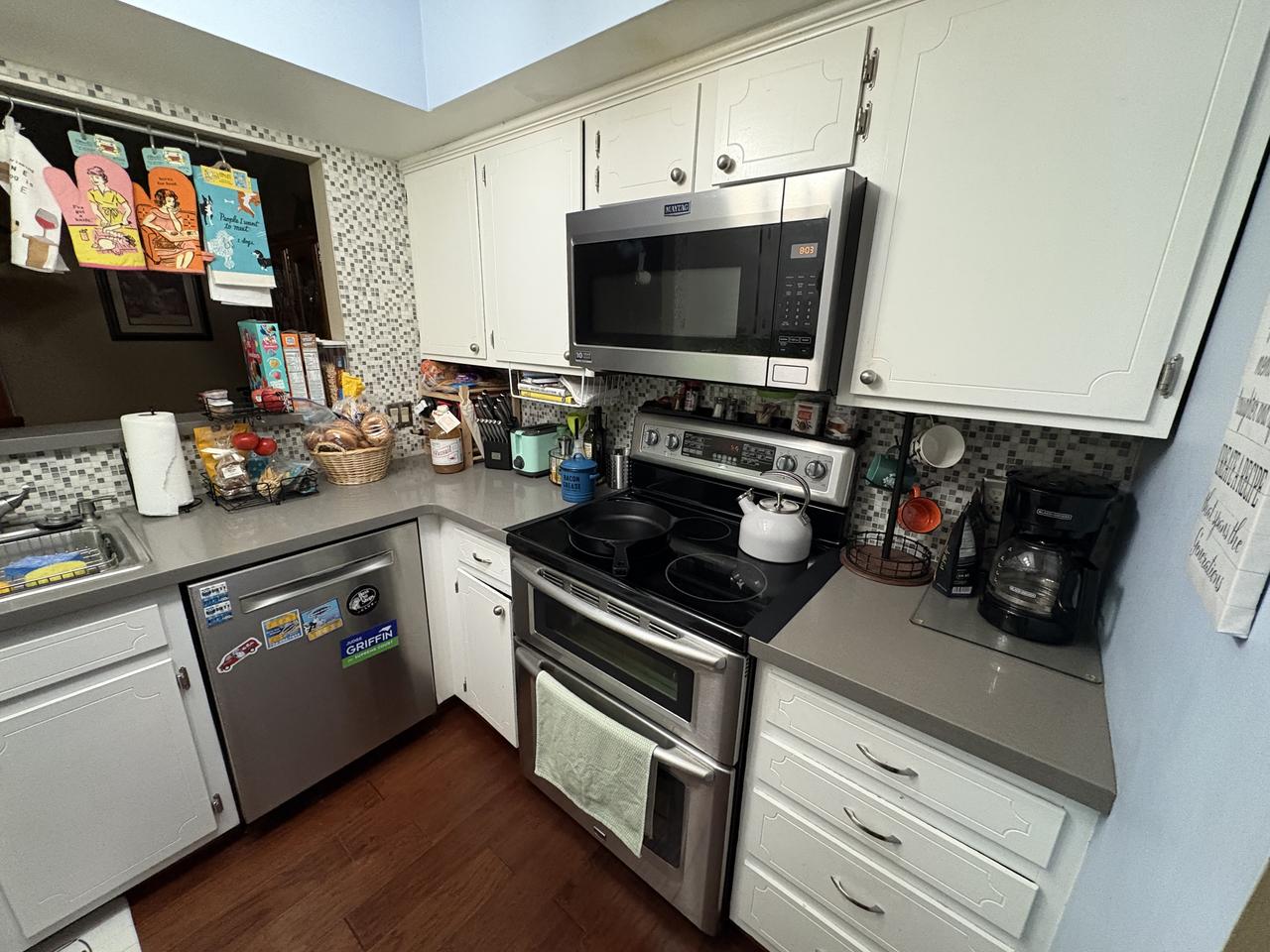 Profile photo 4 of 10