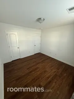 Room for rent in Martinsburg WV $700, house