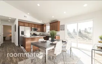 Room for rent in Martinsburg WV $700, house