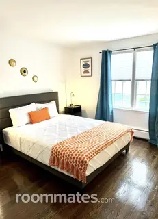 Room for rent in Worcester MA $1150, house