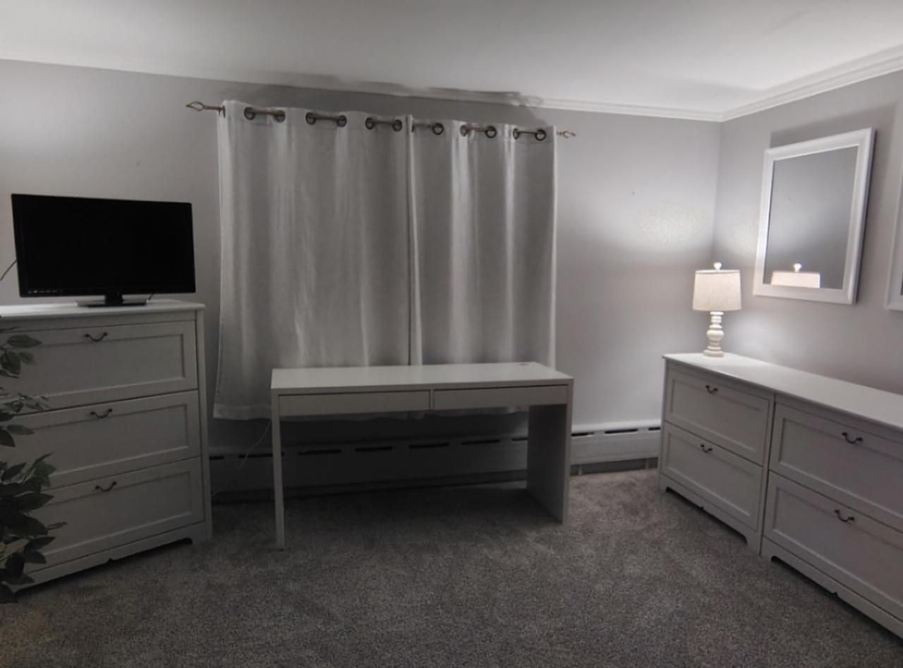 Profile photo 3 of 6