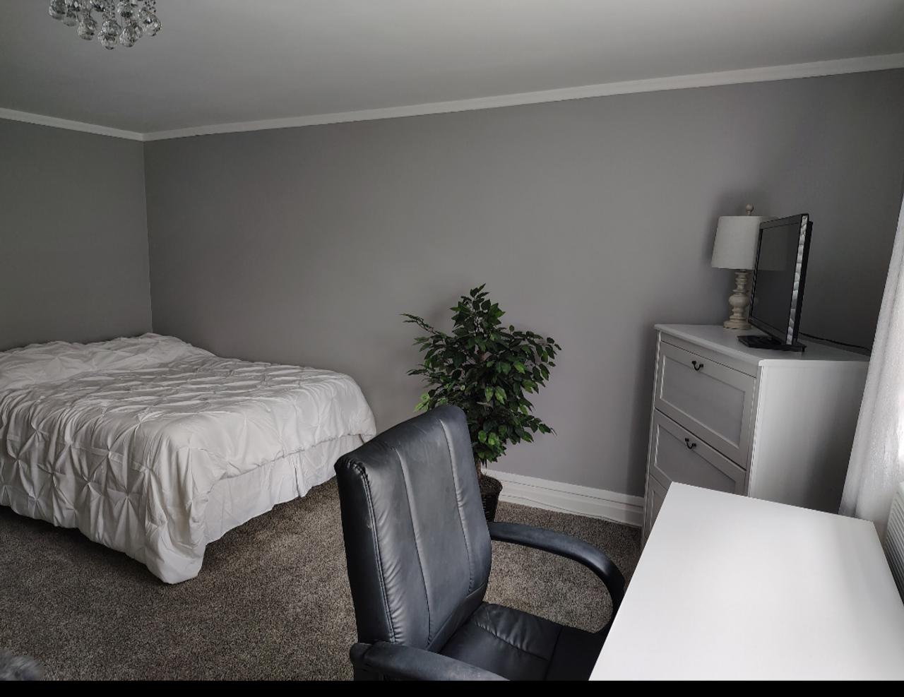 Profile photo 4 of 6