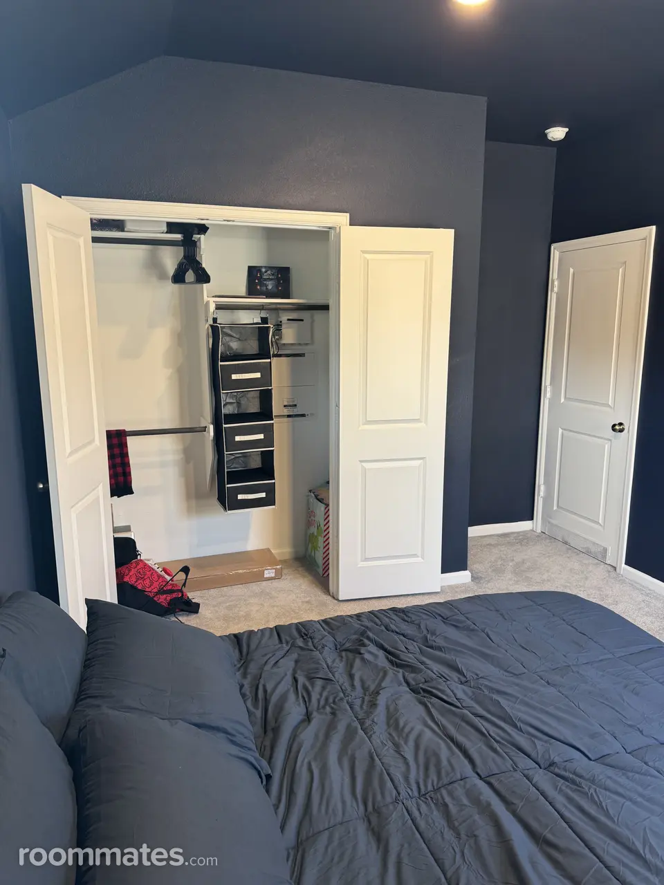 Profile photo 5 of 14