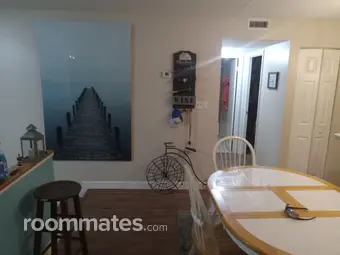 Room for rent in Altamonte Springs, FL $800, condo