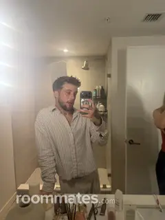 Roommate looking Miami, FL, $2000
