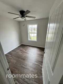 Room for rent in Powell TN $850, house