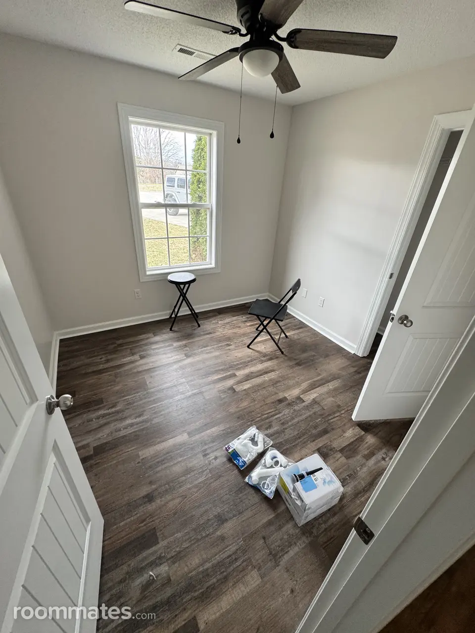 Profile photo 7 of 14