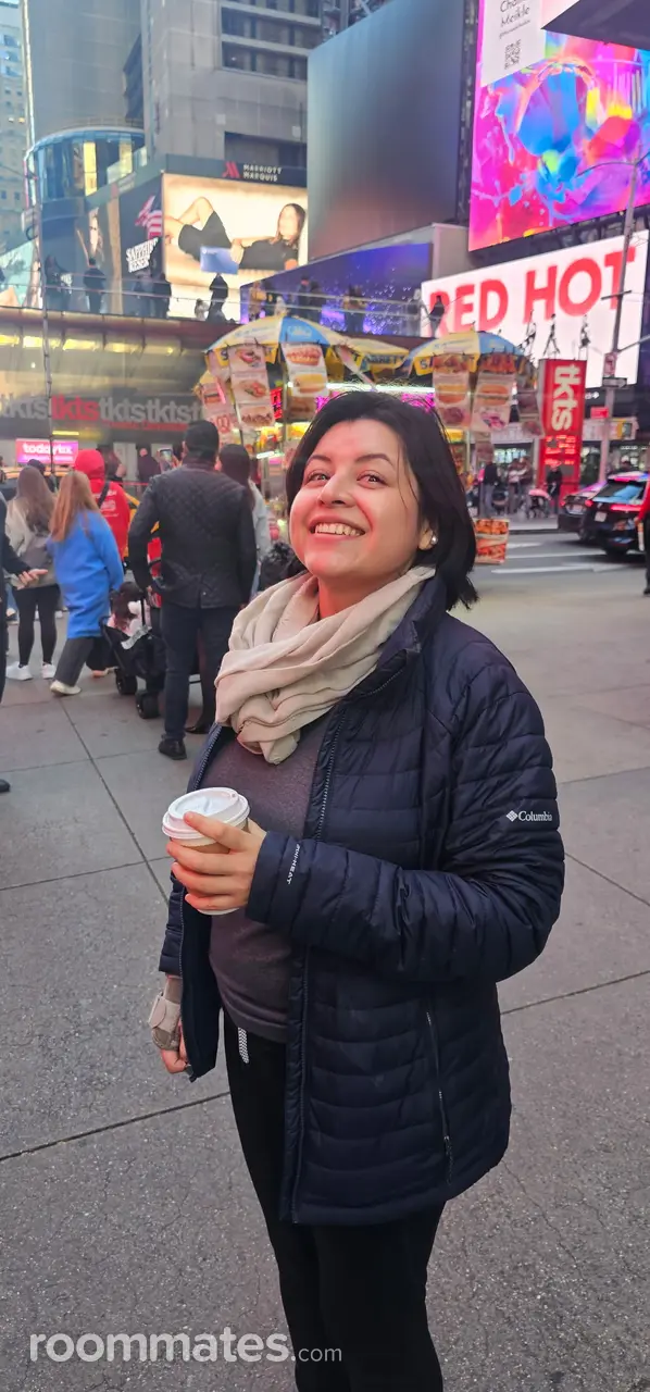 Profile photo 1 of 4