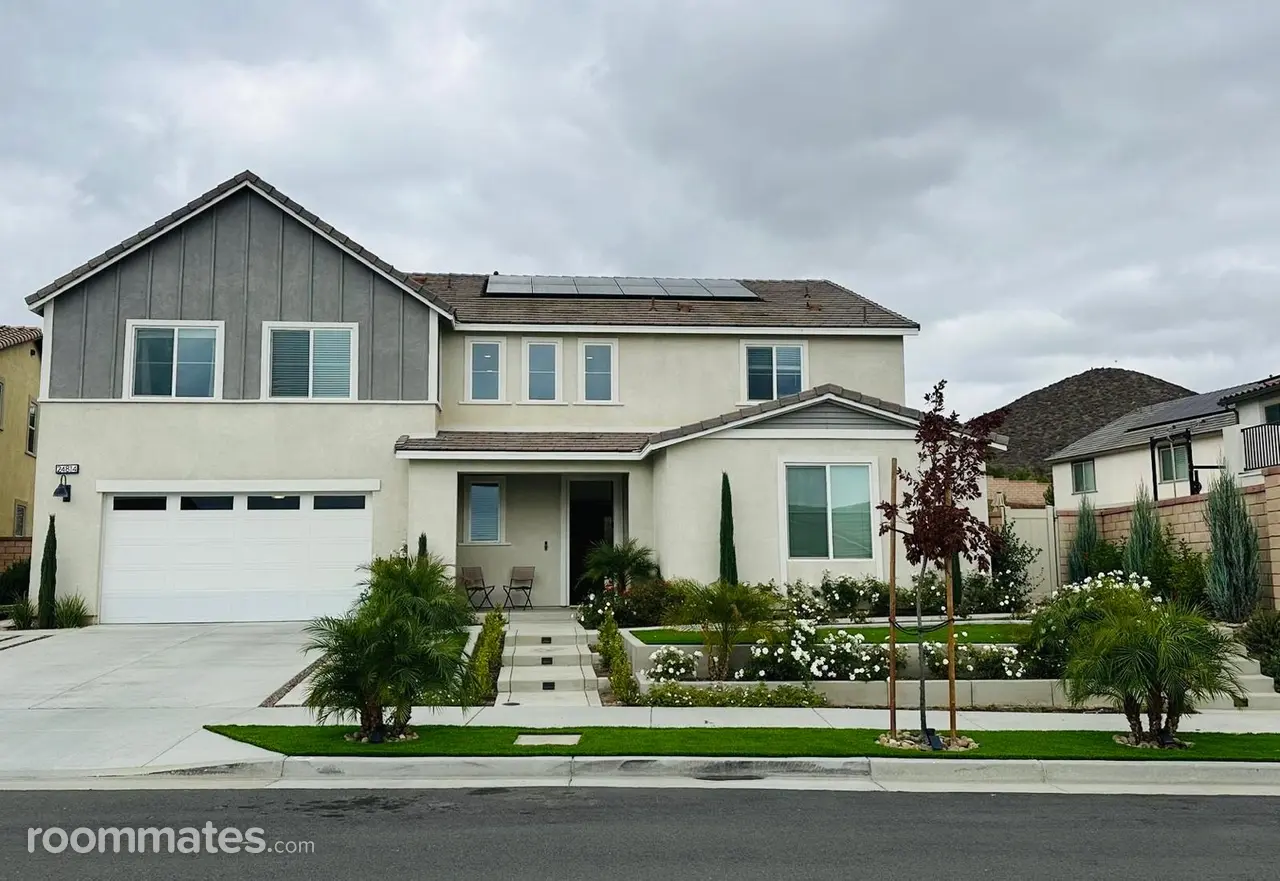 Profile photo 2 of 3